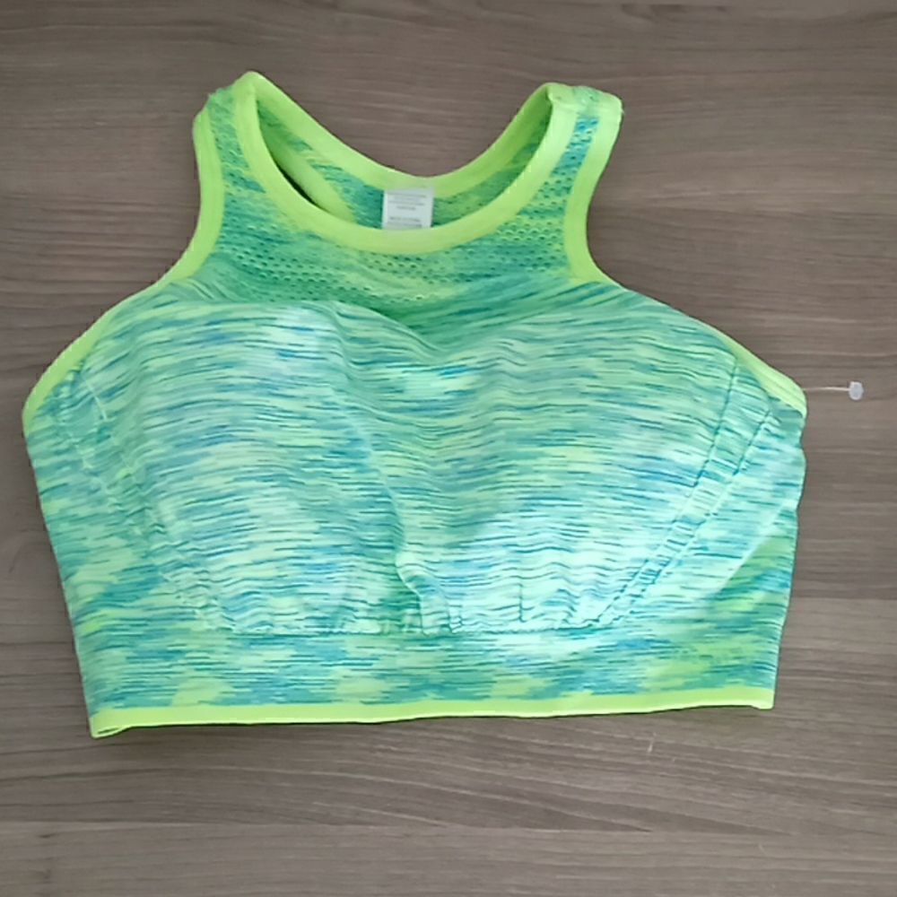 Tank top size girls large 🔥